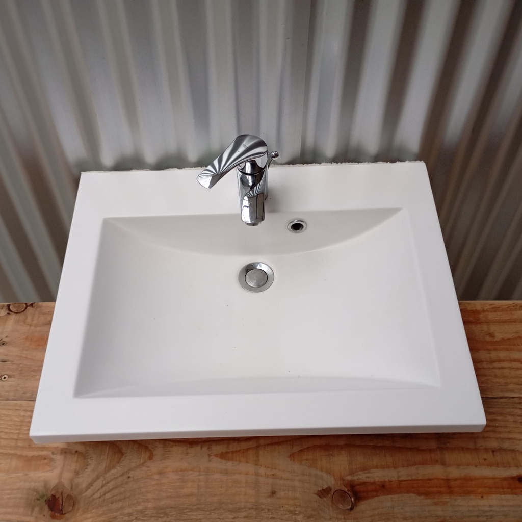 Lavabo résine Alibert